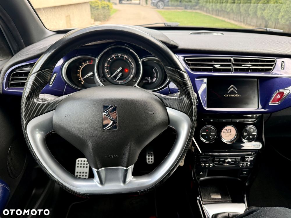 Citroën DS3 THP 155 SportChic - 21