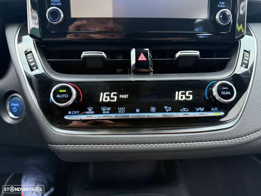 Toyota Corolla Touring Sports 1.8 Hybrid Comfort - 40