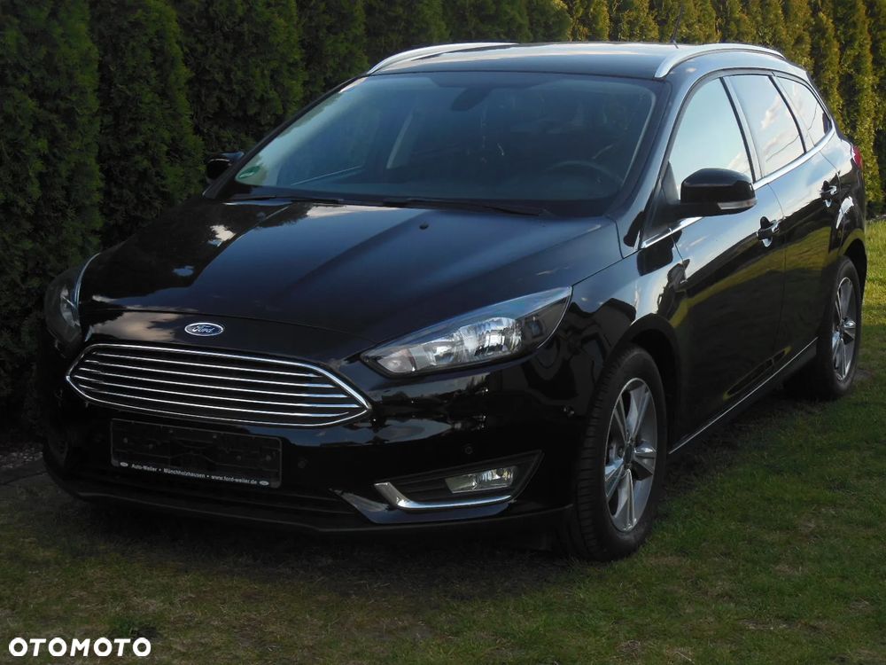 Ford Focus 1.0 EcoBoost STart-Stopp-System TITANIUM - 1