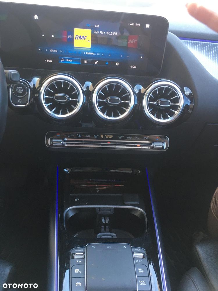 Mercedes-Benz GLA 250 4Matic 8G-DCT Progressive - 16