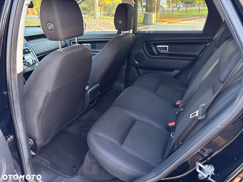 Land Rover Discovery Sport - 9