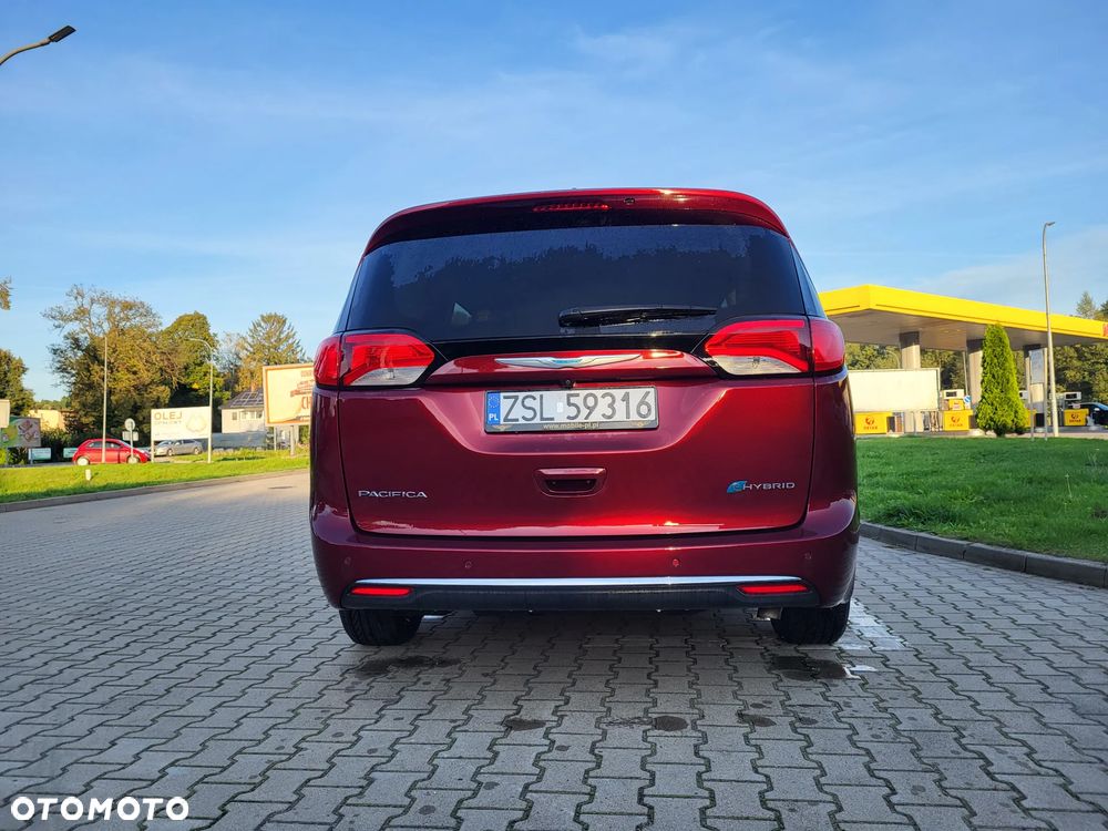 Chrysler Pacifica - 7