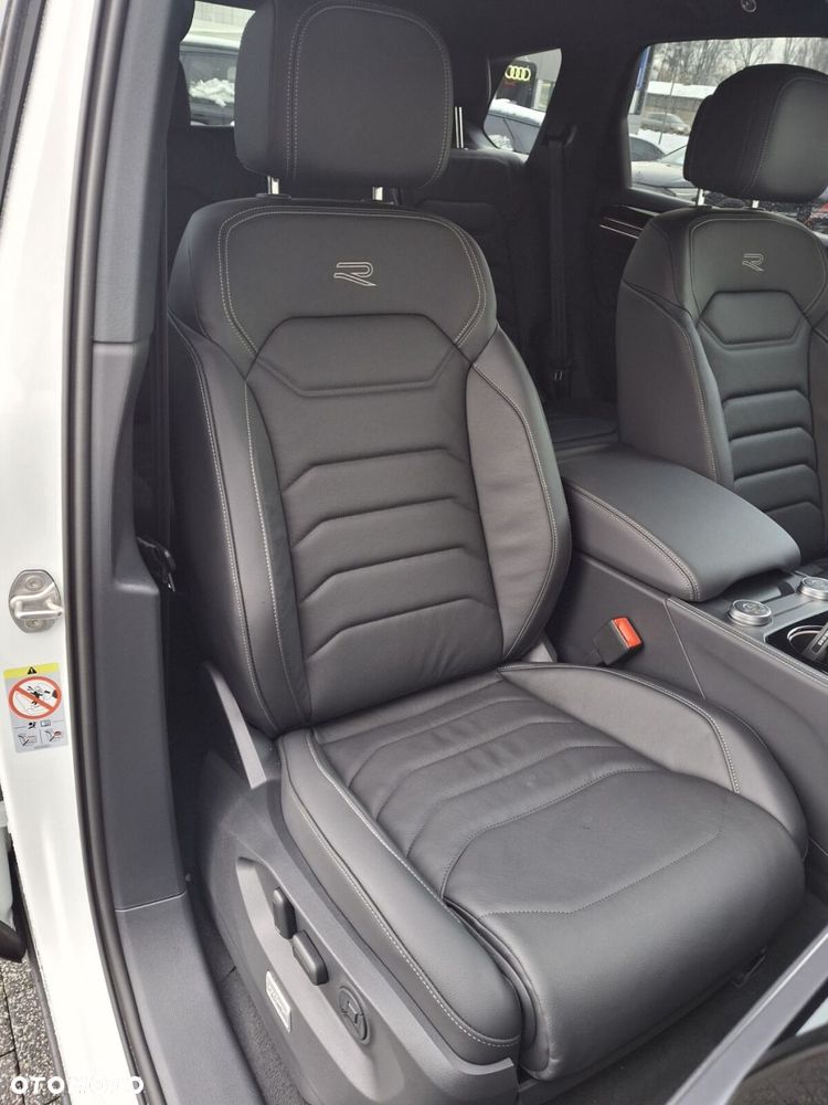 Volkswagen Touareg 3.0 V6 TDI 4Motion R-Line - 22