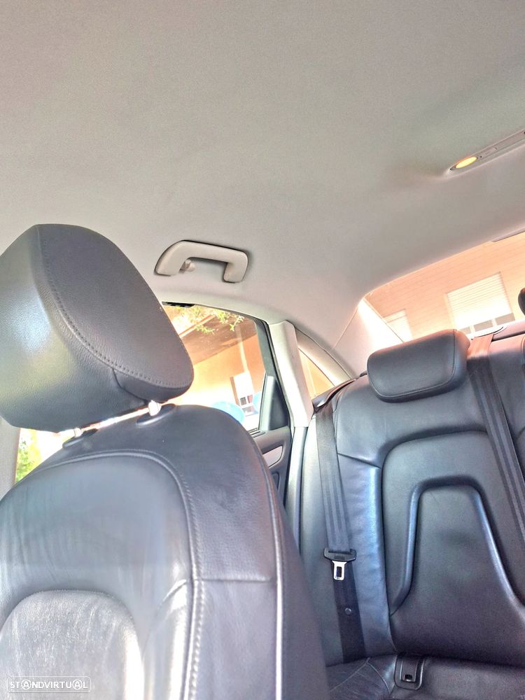 Audi A4 2.0 TDI Business Line S-line - 14