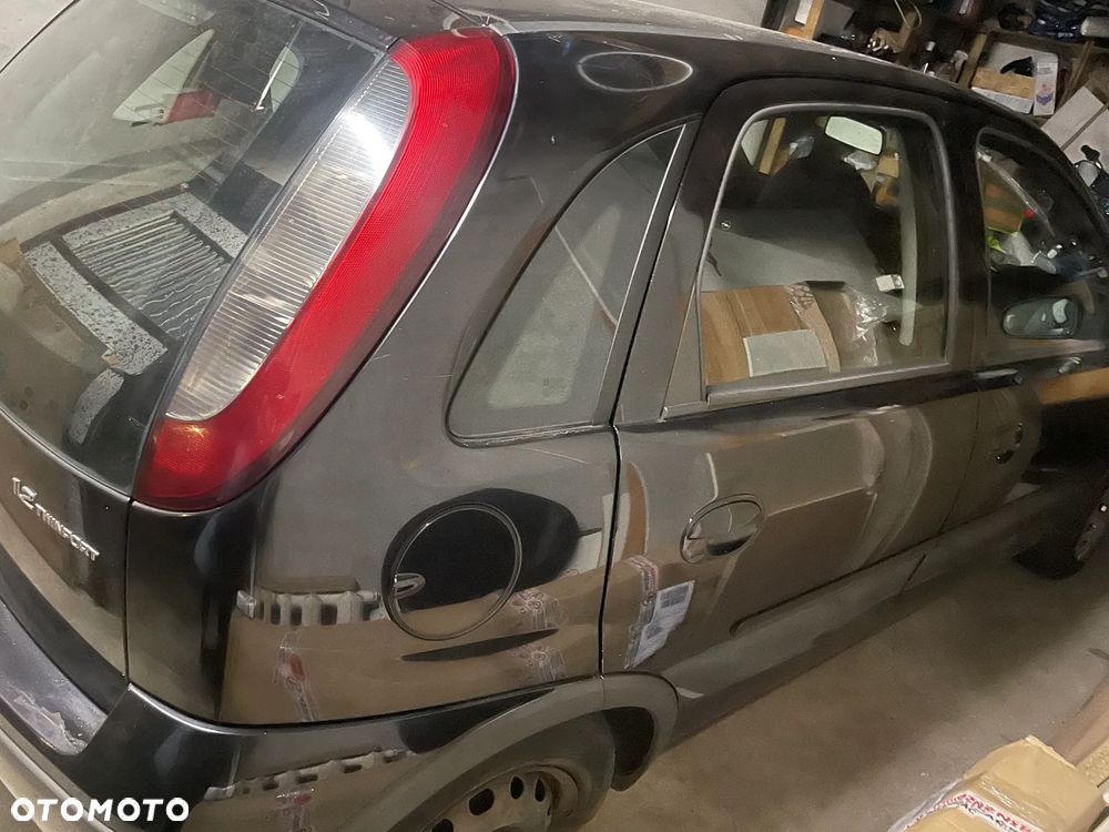 Opel Corsa 1.2 16V Enjoy - 3