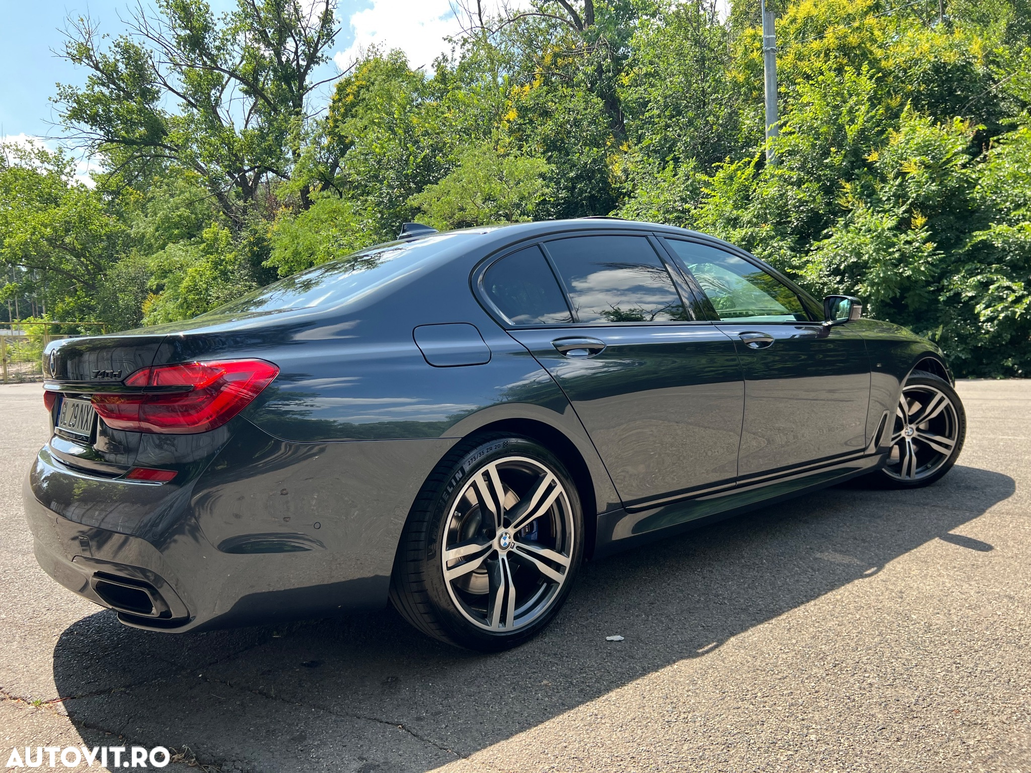 BMW Seria 7 740d xDrive - 11