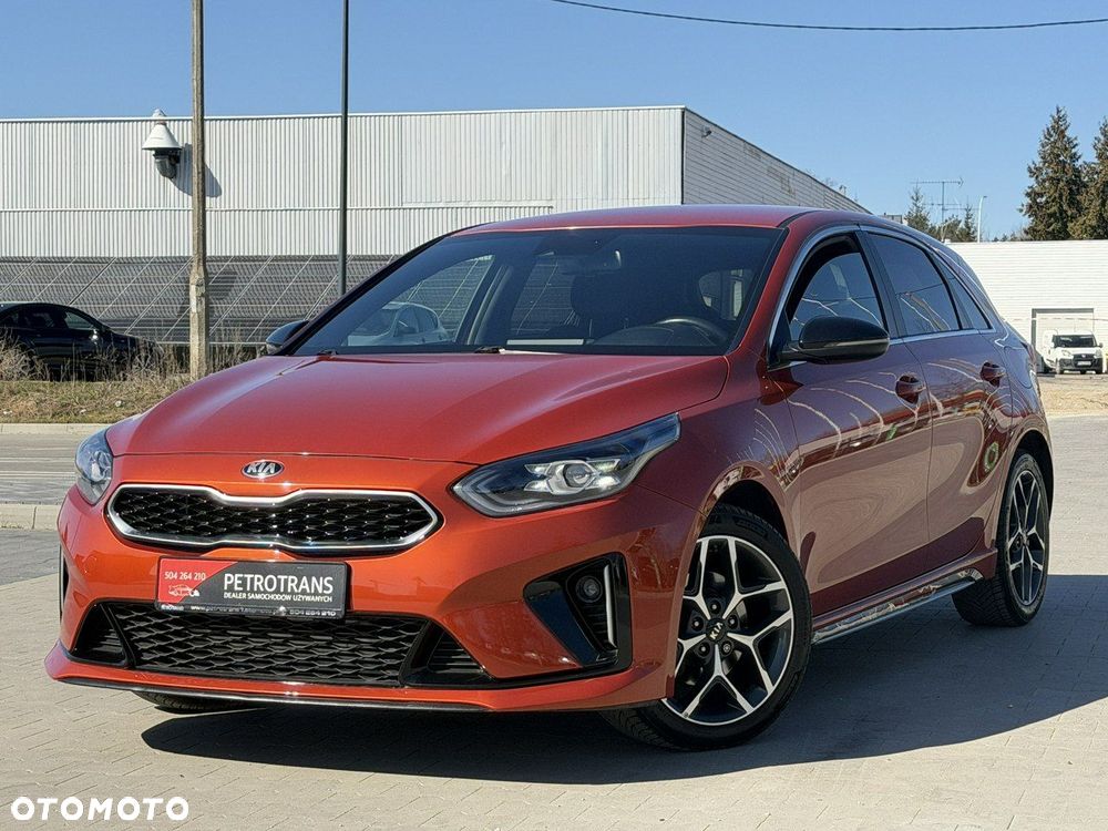 Kia Ceed 1.6 CRDi (48V Mild-Hybrid) DCT7 GT Line - 4