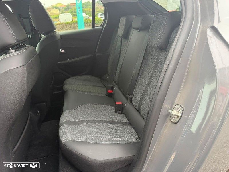 Peugeot e-208 50 kWh Allure - 17