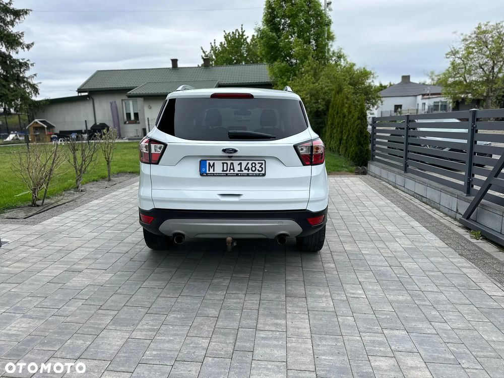 Ford Kuga 1.5 EcoBoost 2x4 Titanium - 7