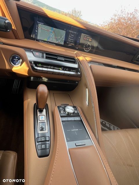 Lexus LC 500h Prestige - 8