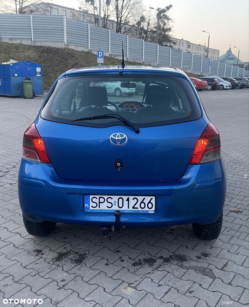 Toyota Yaris - 5