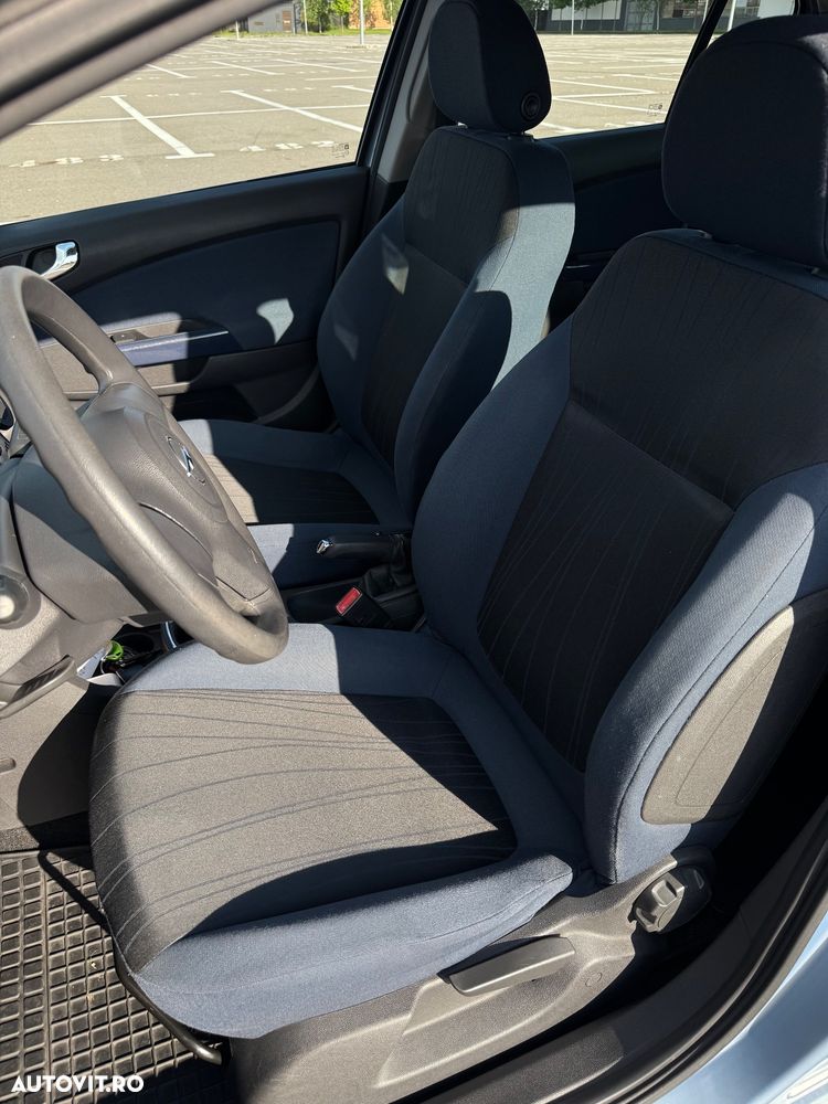 Opel Corsa - 13