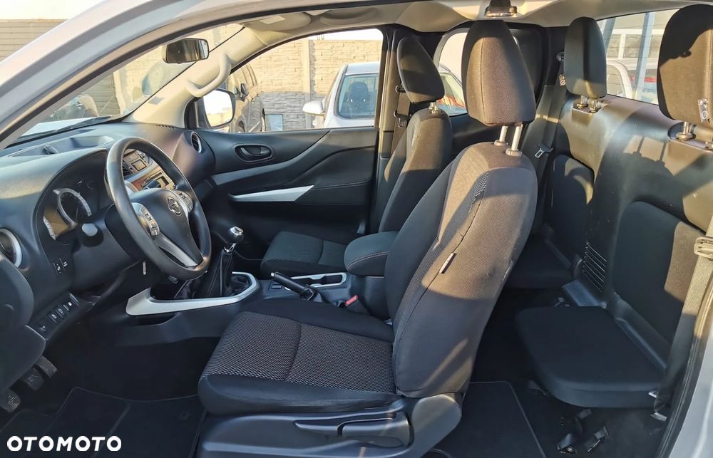 Nissan Navara - 8