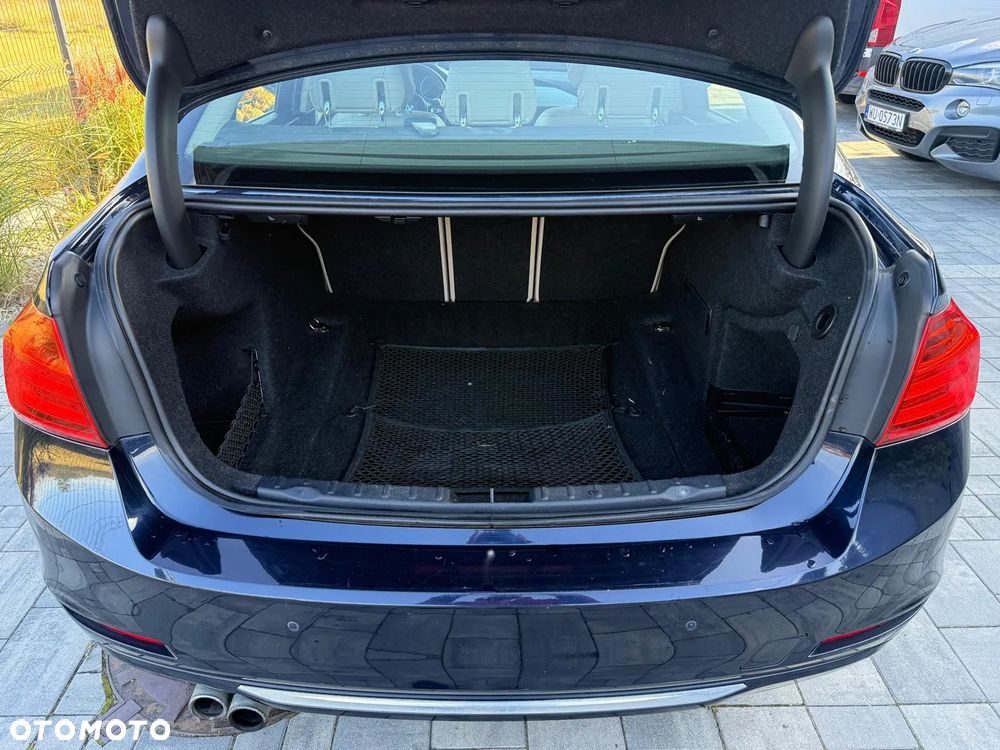 BMW Seria 3 - 20