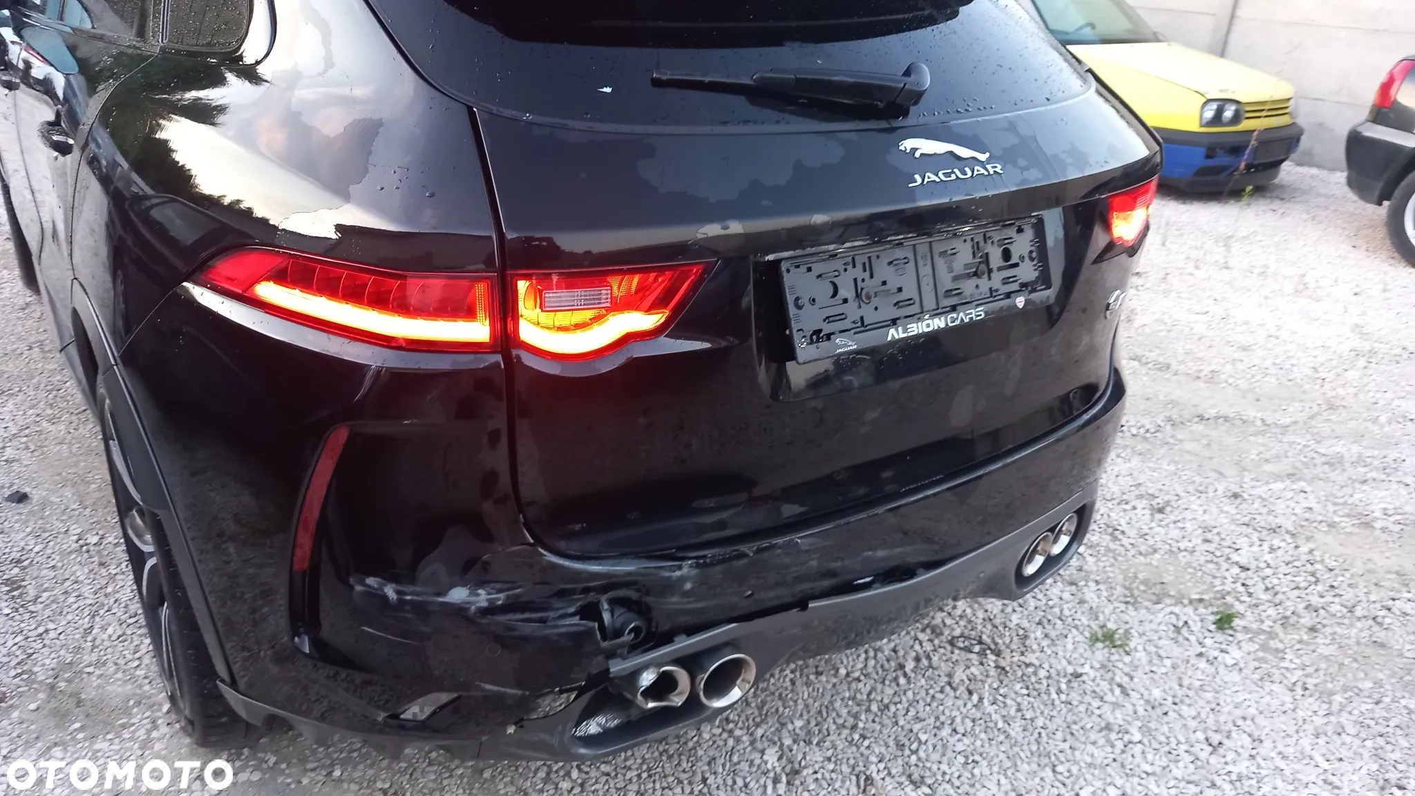Jaguar F-Pace 5.0 V8 P550 AWD SVR - 6