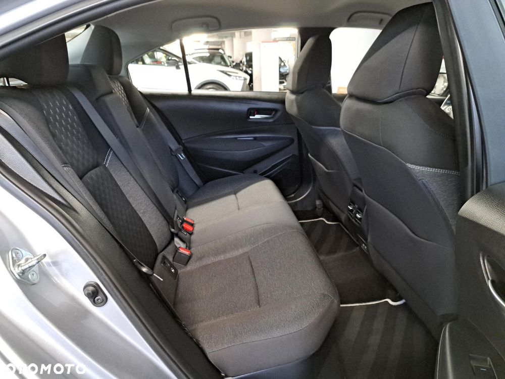 Toyota Corolla 1.8 Hybrid Comfort - 11