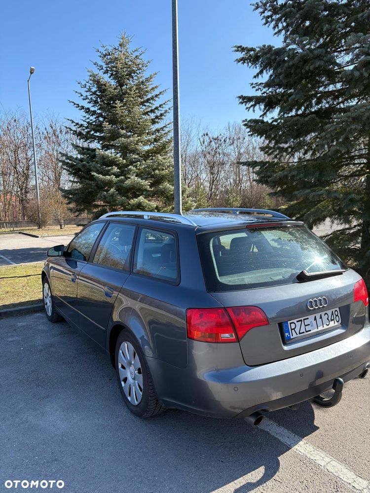 Audi A4 Avant 2.0 T FSI - 6