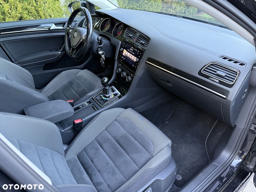 Volkswagen Golf 2.0 TDI BMT Comfortline - 3
