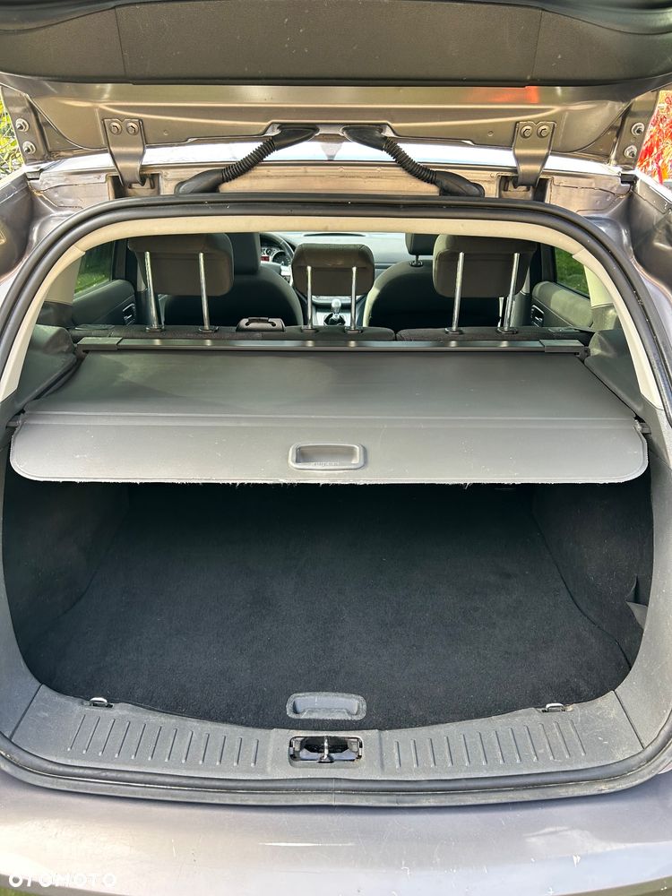 Ford Kuga - 21