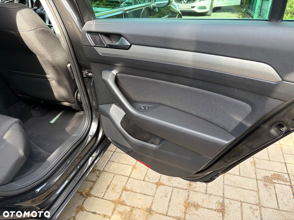 Volkswagen Passat 1.8 TSI BMT Comfortline DSG - 20