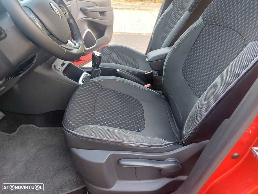 Renault Captur 0.9 TCE Exclusive - 27