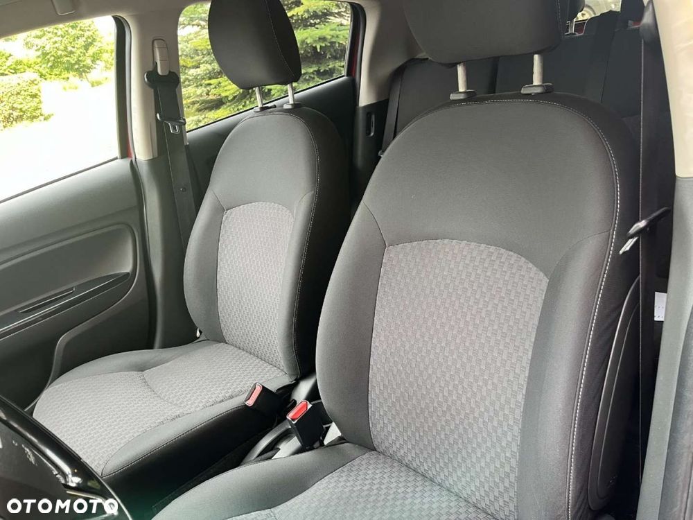Mitsubishi Space Star 1.2 Intense - 22
