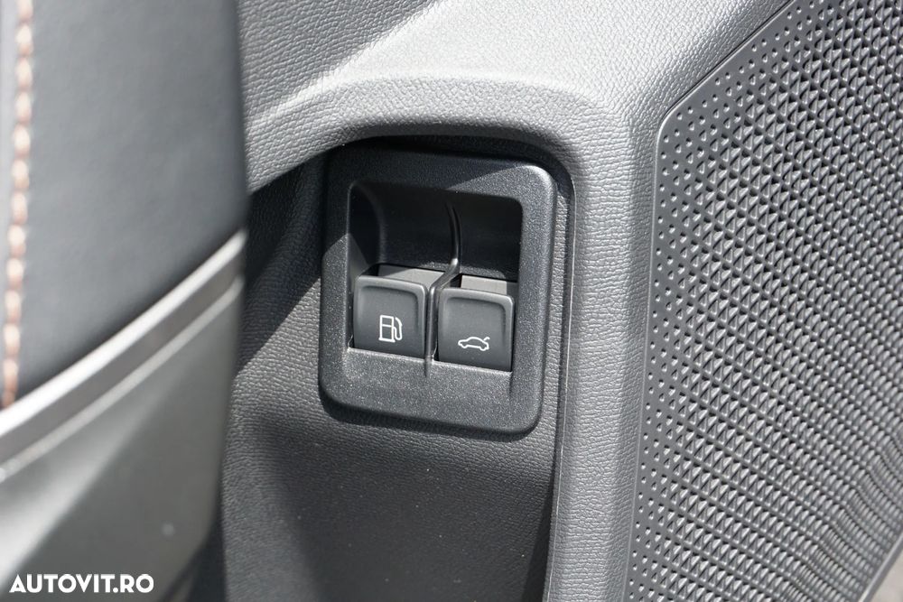 Cupra Formentor 1.5 e-HYBRID PHEV - 11