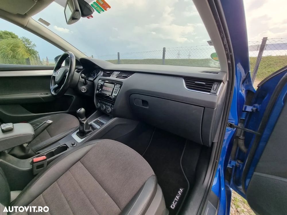 Skoda Octavia 2.0 TDI Sport Edition - 19
