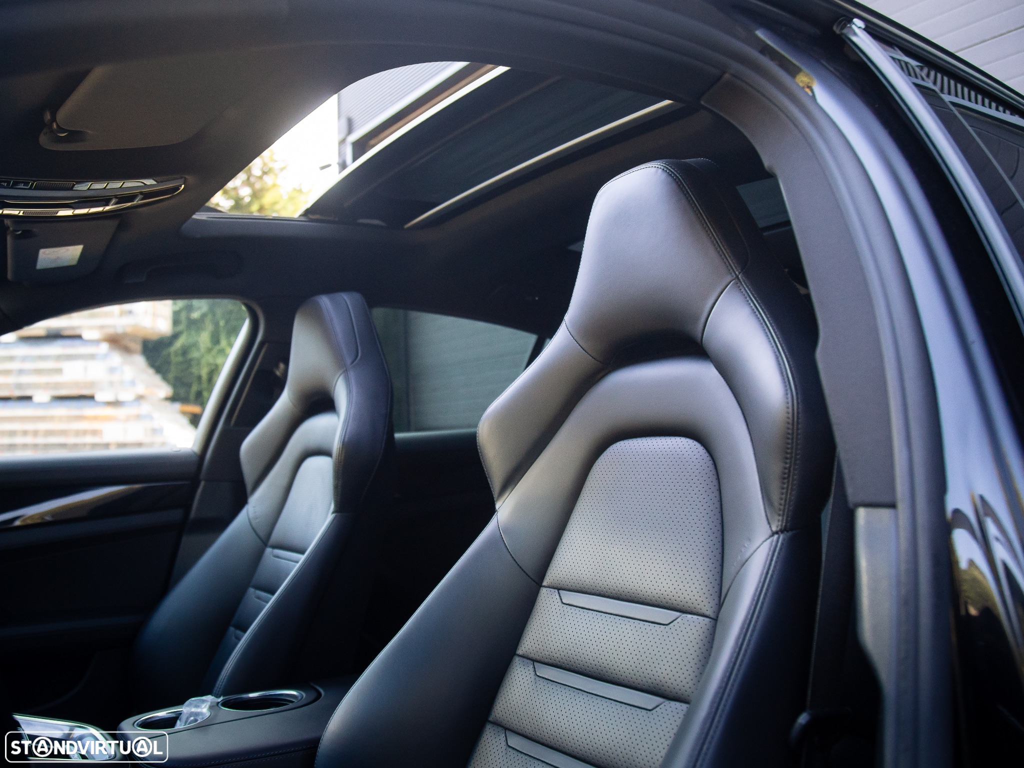 Porsche Panamera 4 E-Hybrid - 19