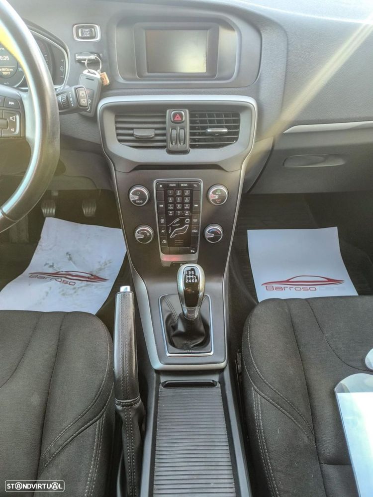 Volvo V40 2.0 D2 Kinetic - 12