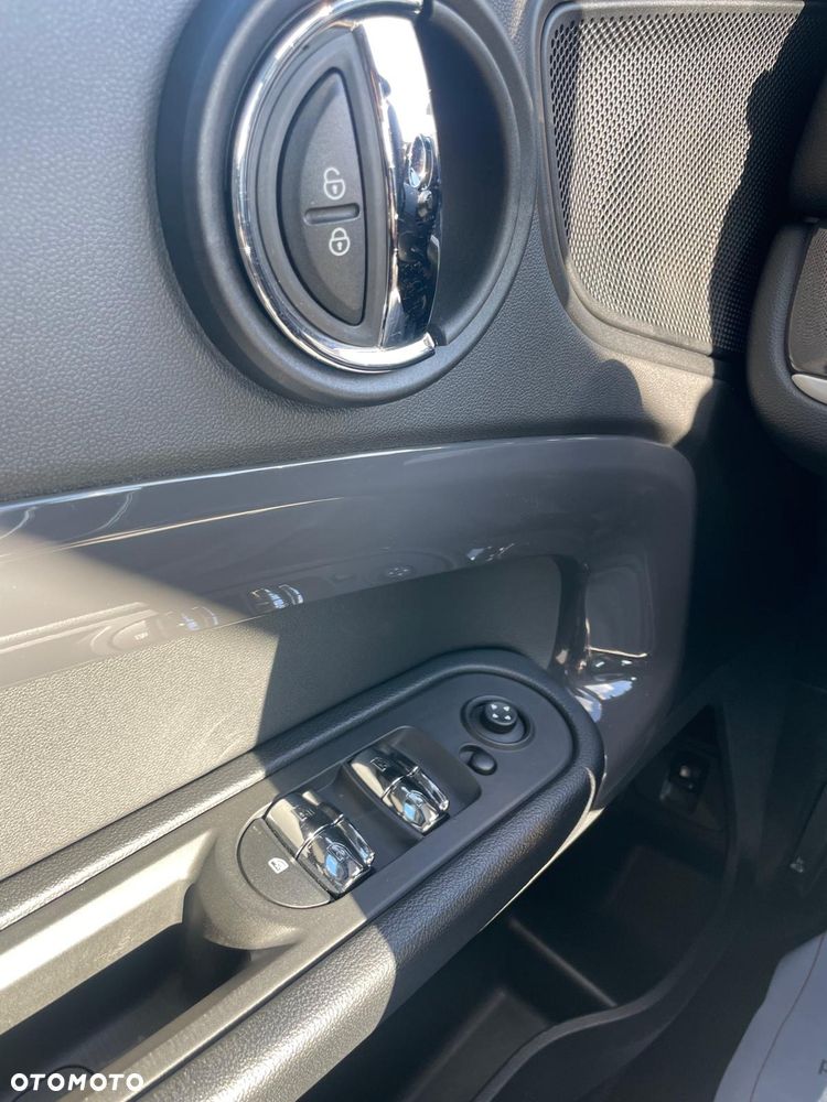 MINI Countryman Cooper SE ALL4 - 7