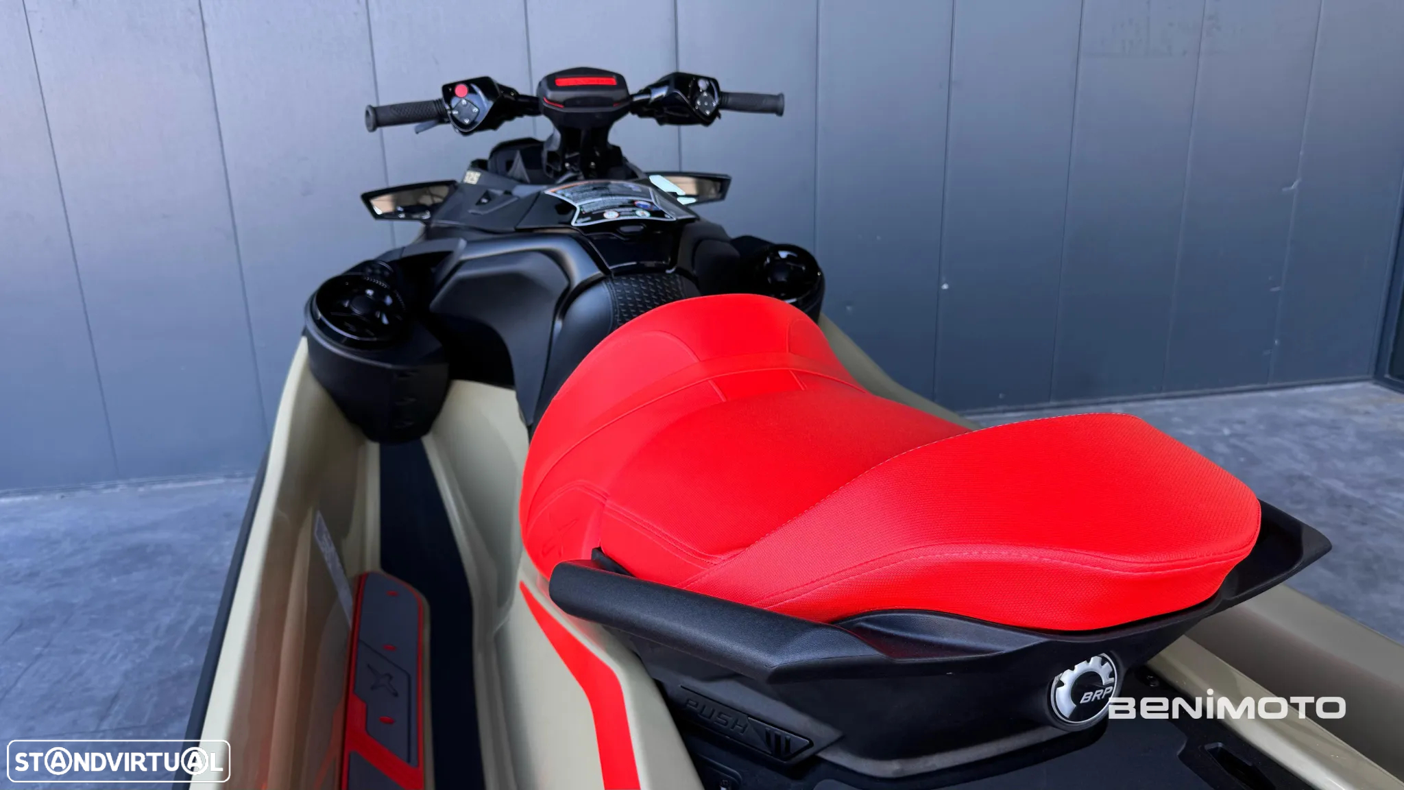 Sea-Doo RXT-X RS 325 - 16