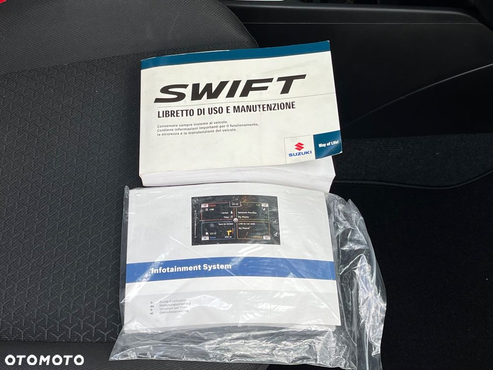 Suzuki Swift 1.2 Dualjet Hybrid Comfort+ - 31