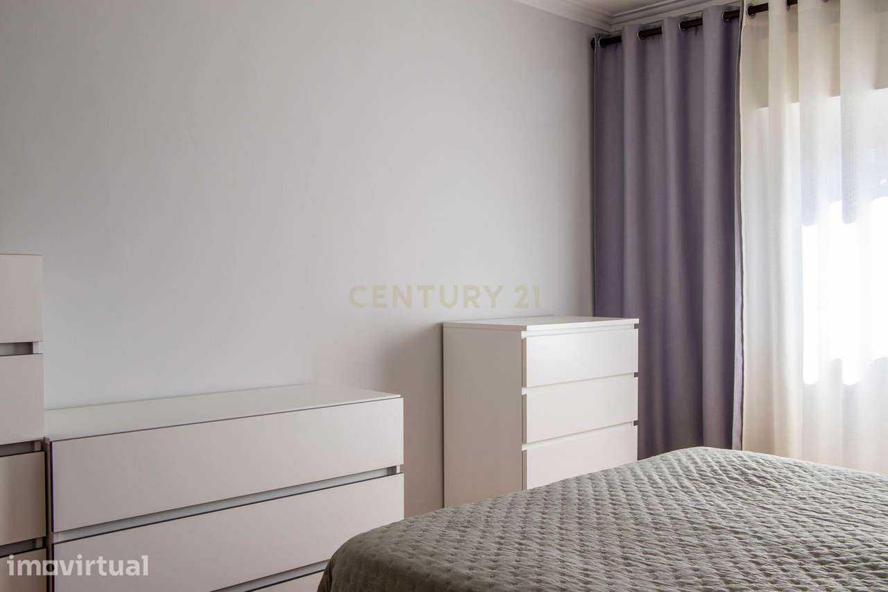 Apartamento T1 com Varanda em Agualva, Sintra - Grande imagem: 3/23