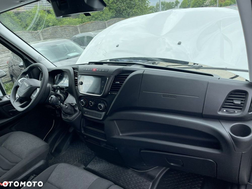 Iveco Daily 50C18 V H - 10