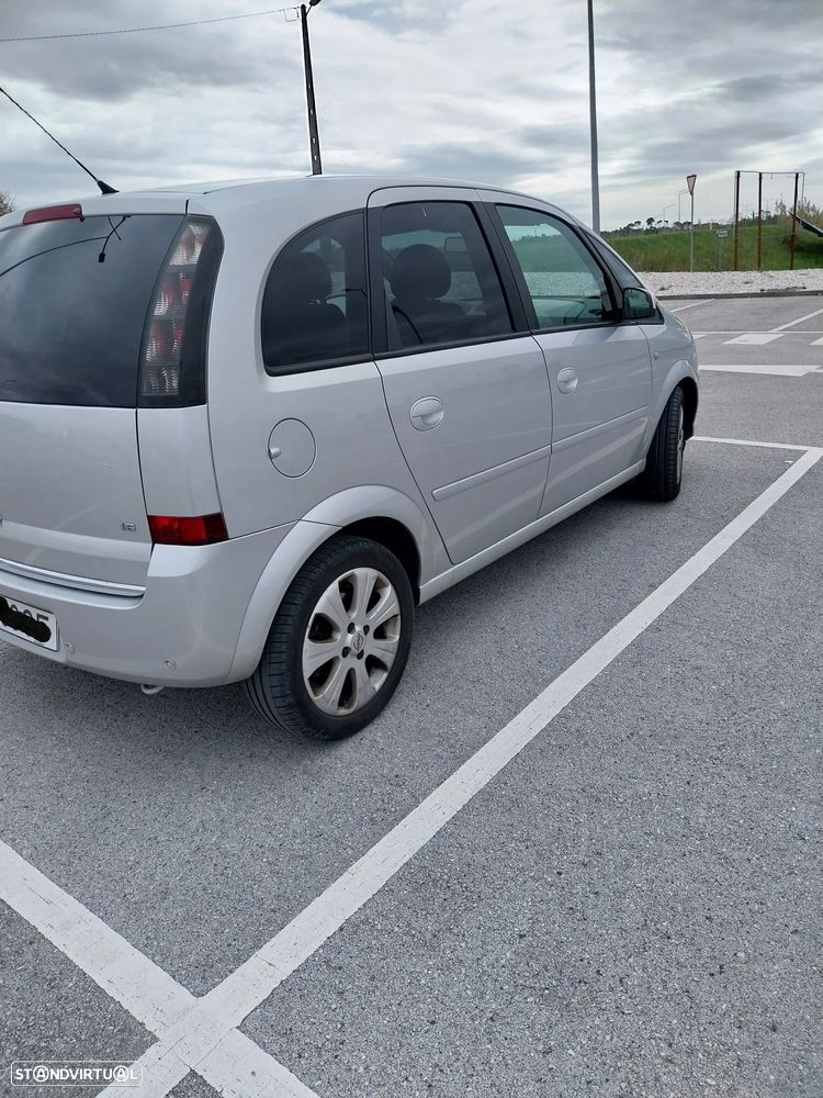 Opel Meriva 1.6 Cosmo - 4