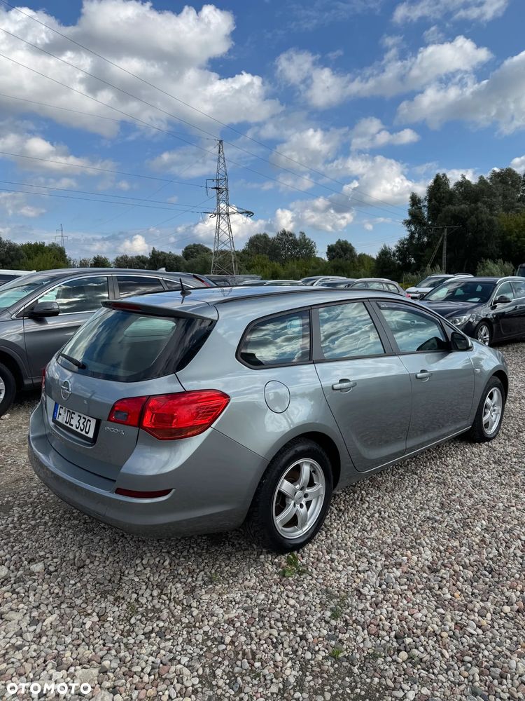 Opel Astra 1.3 CDTI DPF Active - 3