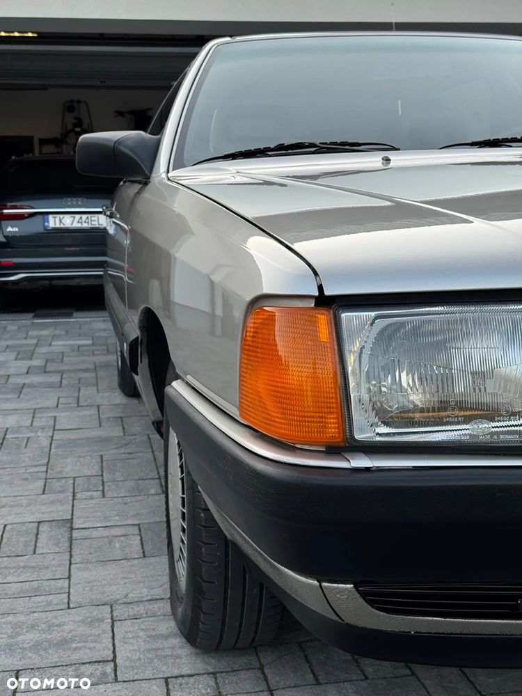 Audi 100 1.8 - 7