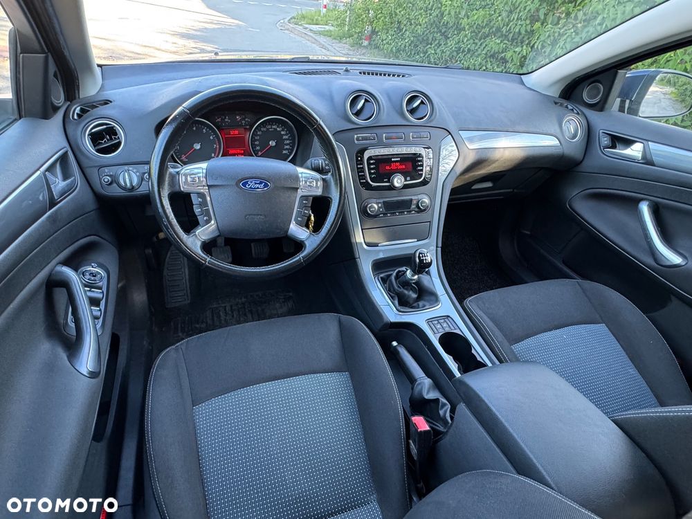 Ford Mondeo 1.6 Eco Boost Start-Stopp Champions Edition - 13