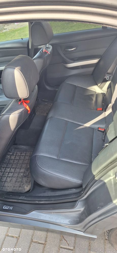 BMW Seria 3 320d - 5