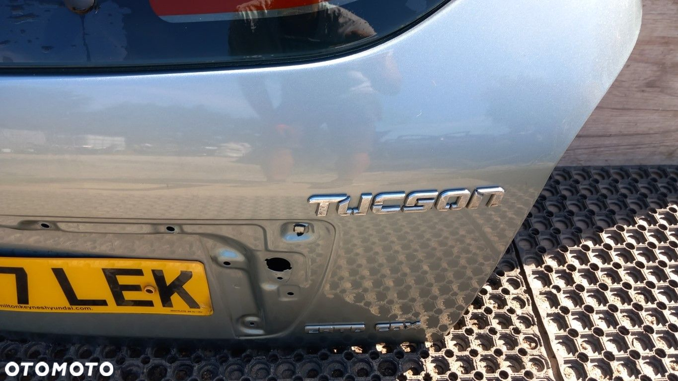 HYUNDAI TUCSON I KLAPA TYŁ UCHYLNA SZYBA BU - 7