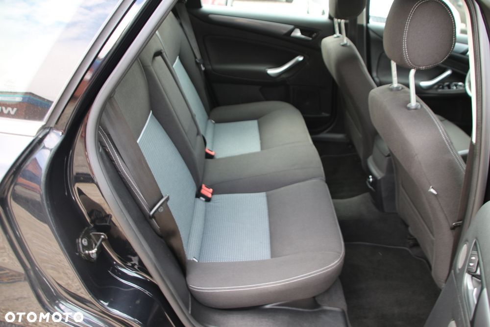 Ford Mondeo 2.0 TDCi Titanium - 17