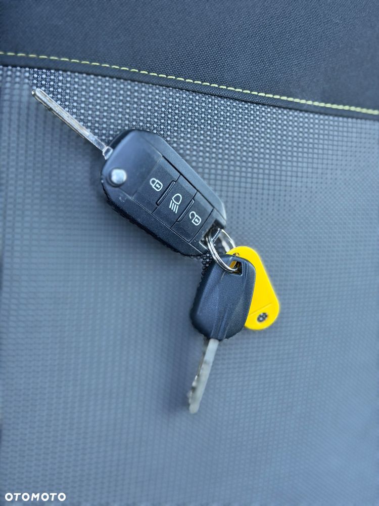 Citroën C3 1.2 PureTech Live - 34
