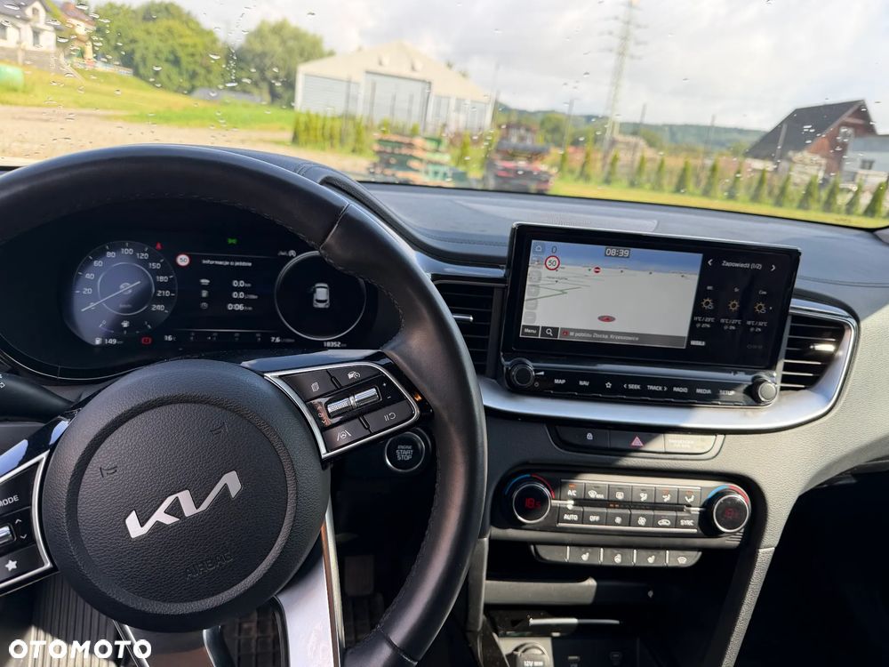 Kia XCeed 1.5 T-GDI Business Line - 19