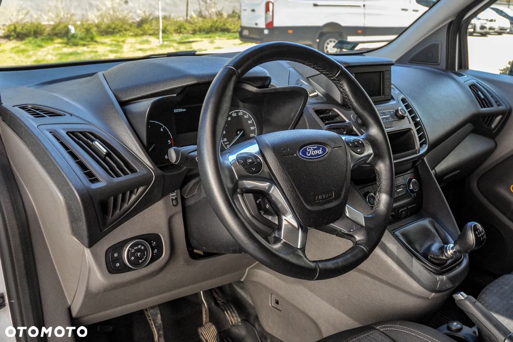 Ford Transit Connect - 8