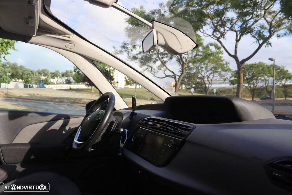 Citroën Grand C4 Spacetourer - 25