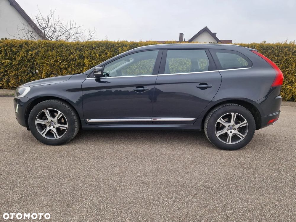 Volvo XC 60 D4 Geartronic Summum - 11