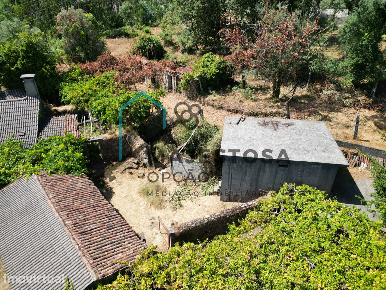 Moradia para Restauro com 4.200 m² — Anais, Ponte de Lima - Grande imagem: 2/16