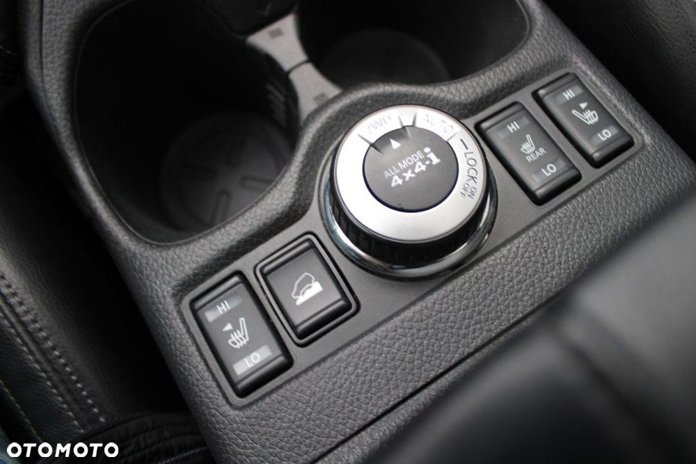 Nissan X-Trail - 38