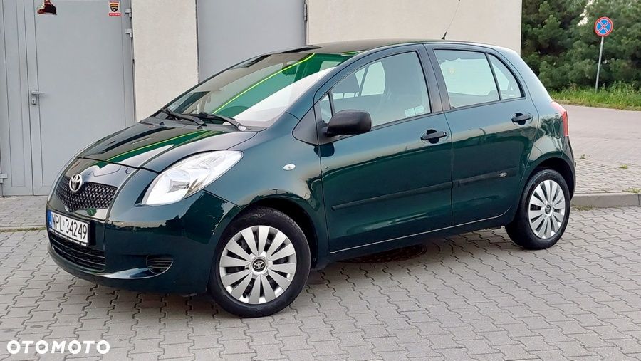 Toyota Yaris - 2